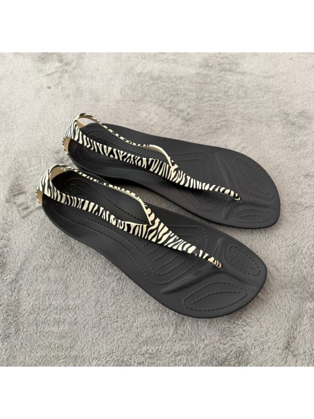 Crocs Serena Sexi Flip Sandals Womens 11 Black Zebra T Strap Slingback Thong